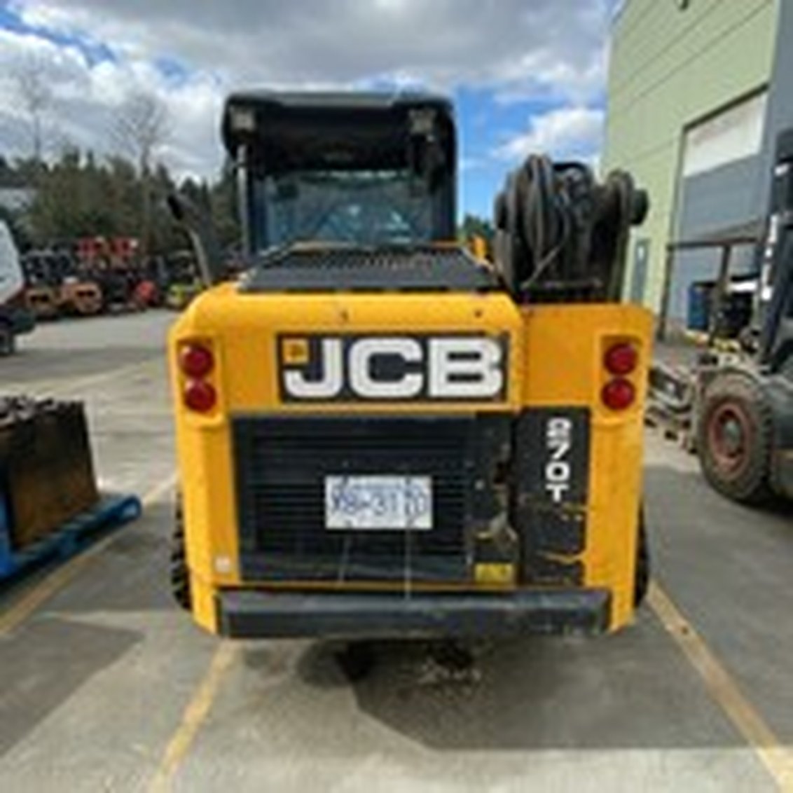 2022 JCB 270T Compact Track Loader 