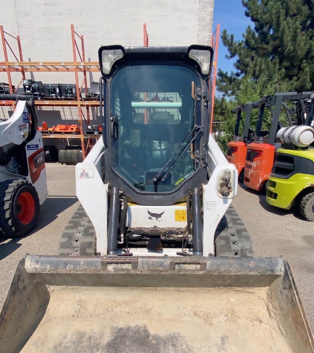 2022 Bobcat T595 Compact Track Loader 