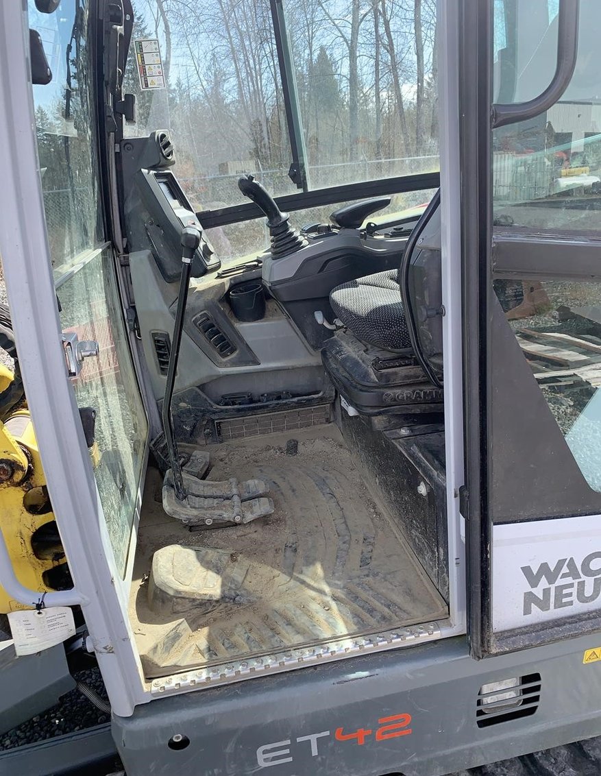 2023 WACKER NEUSON ET42 EXCVATOR 