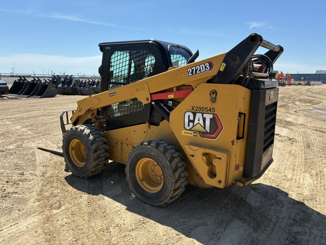 2019 Caterpillar 272D3 Skid-Steer Loader 