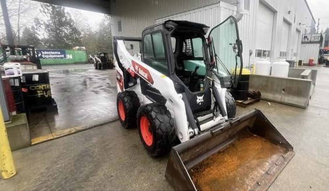 2021 Bobcat S76 Skid Steer 