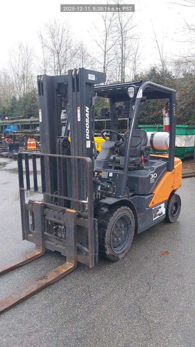 2022 Doosan G30E-5 IC Pneumatic Forklift 
