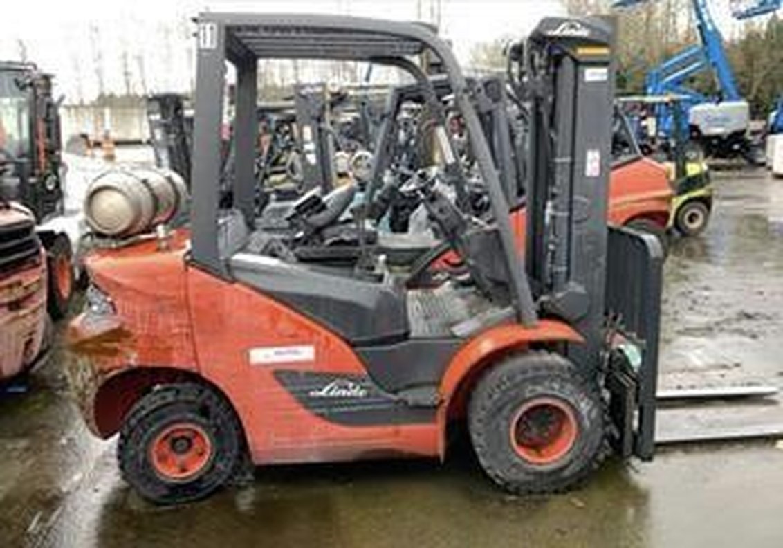 2017 Linde HT25T 