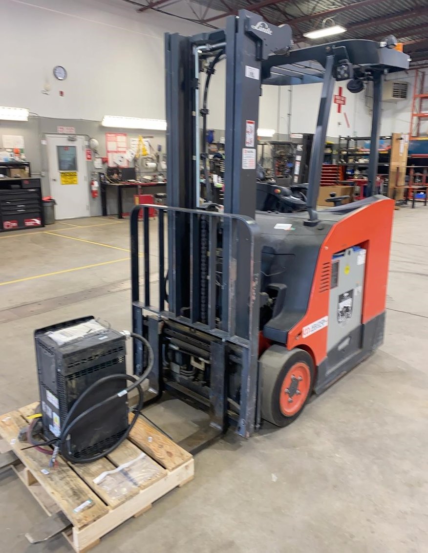 2019 Linde E20 Electric Cushion Forklift 