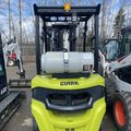 CLARK S25 IC Pneumatic Forklift 