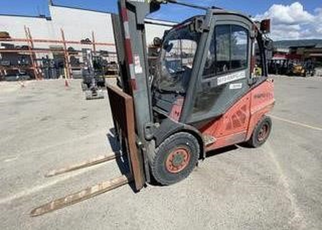 2008 Linde H50 IC Pneumatic Forklift 