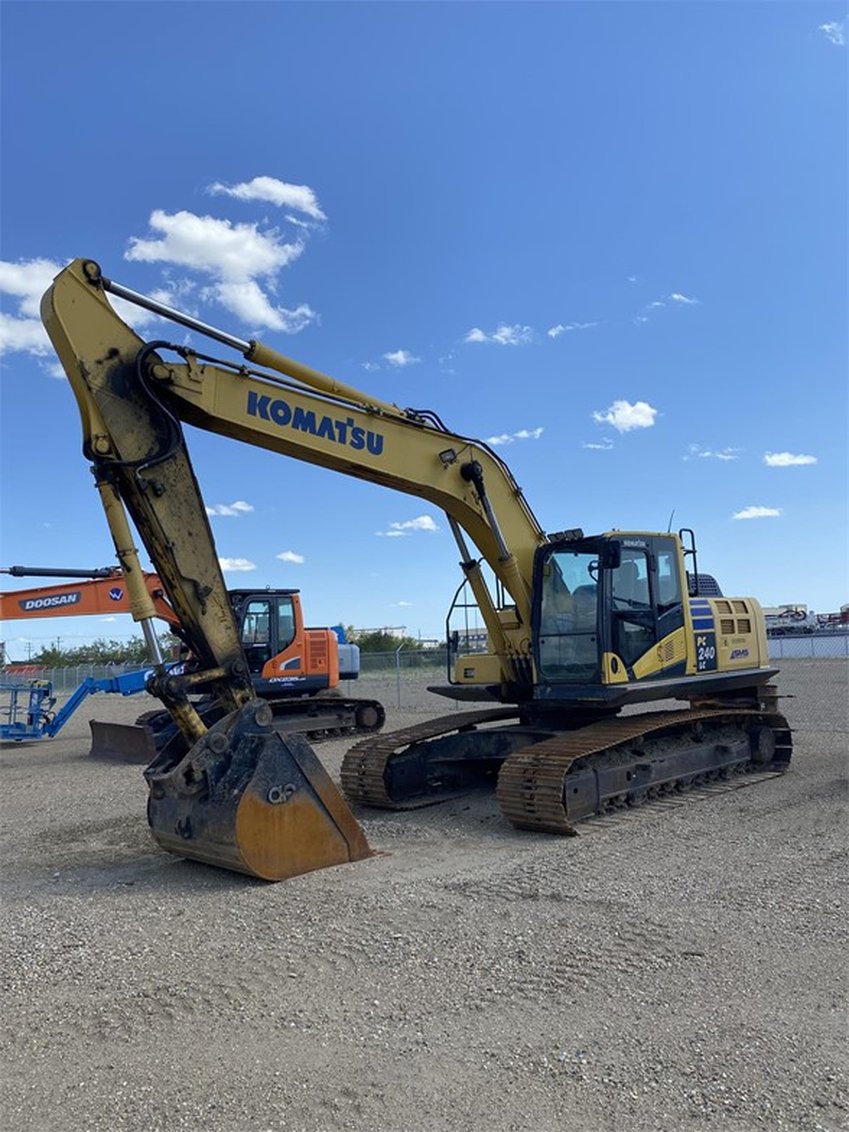 2014-komatsu-pc240lc-10-williams-jcb