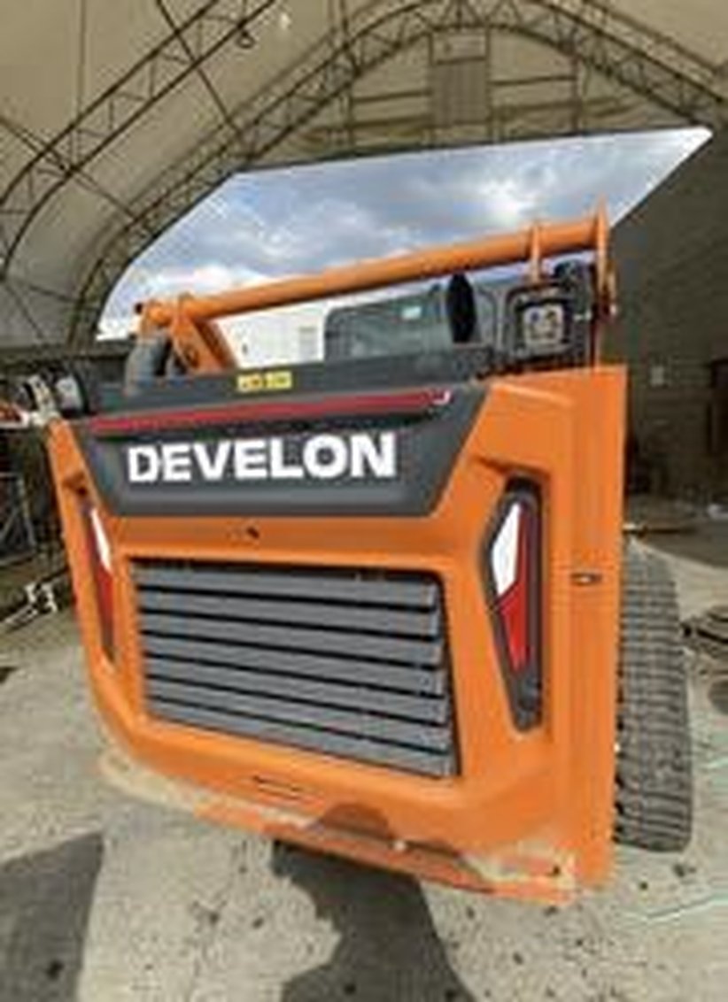 2024 DEVELON DTL35 Compact Track Loader 