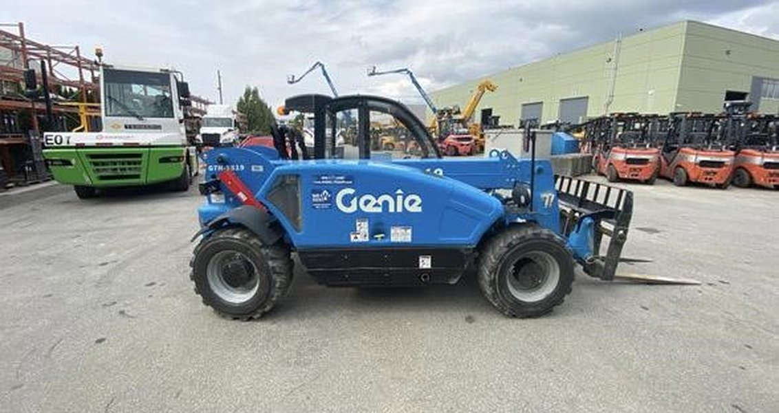 2024 Genie GTH5519 