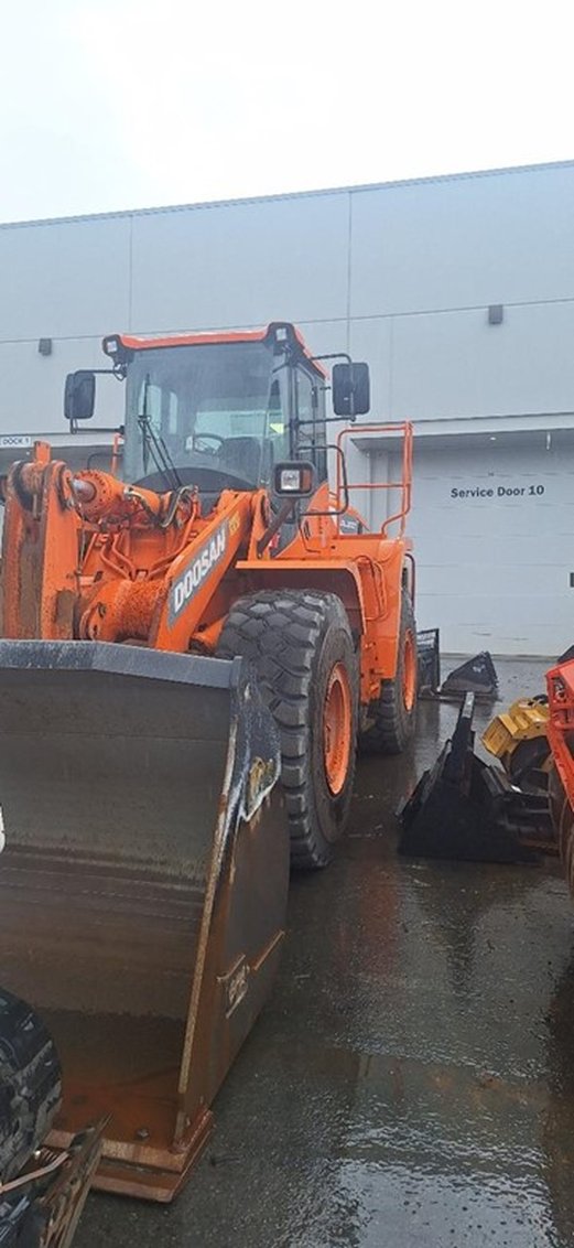 2015 Doosan DL300-5 Wheel Loader 