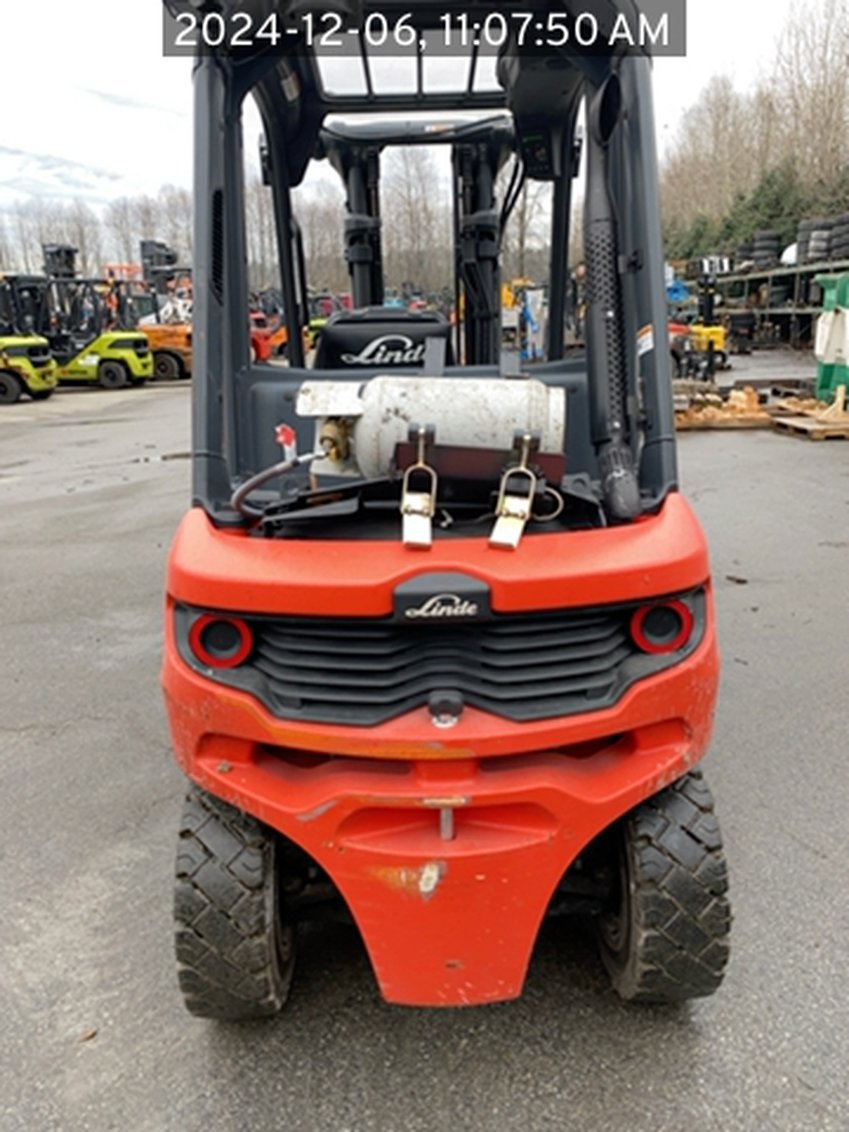 Linde H25 IC Pneumatic Forklift 3-Stage 