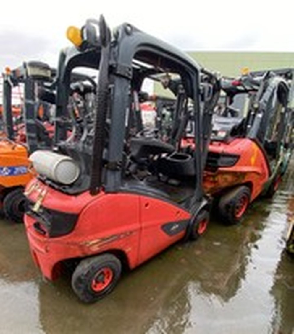 2018 Linde H18T IC Pneumatic Forklift 