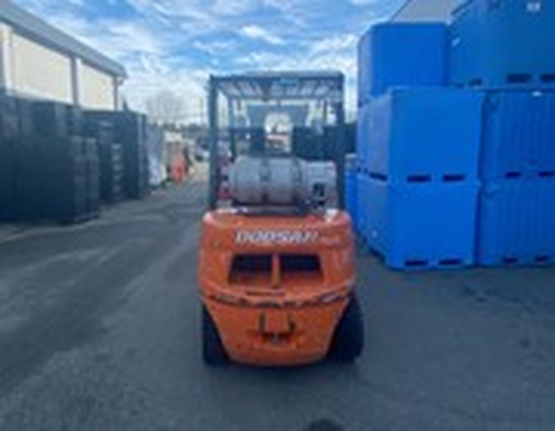 2015 Doosan G35 FORKLIFT - G35C - C-5MLP 