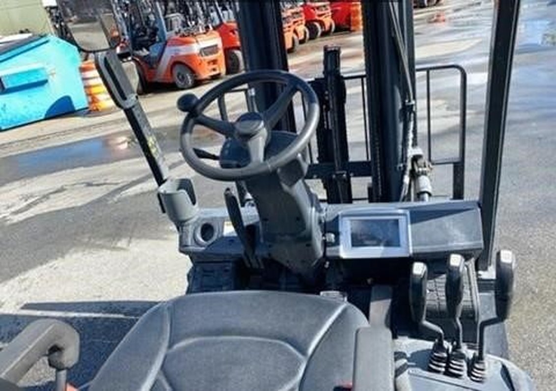 2023 Doosan G30E-5 IC Pneumatic Forklift 