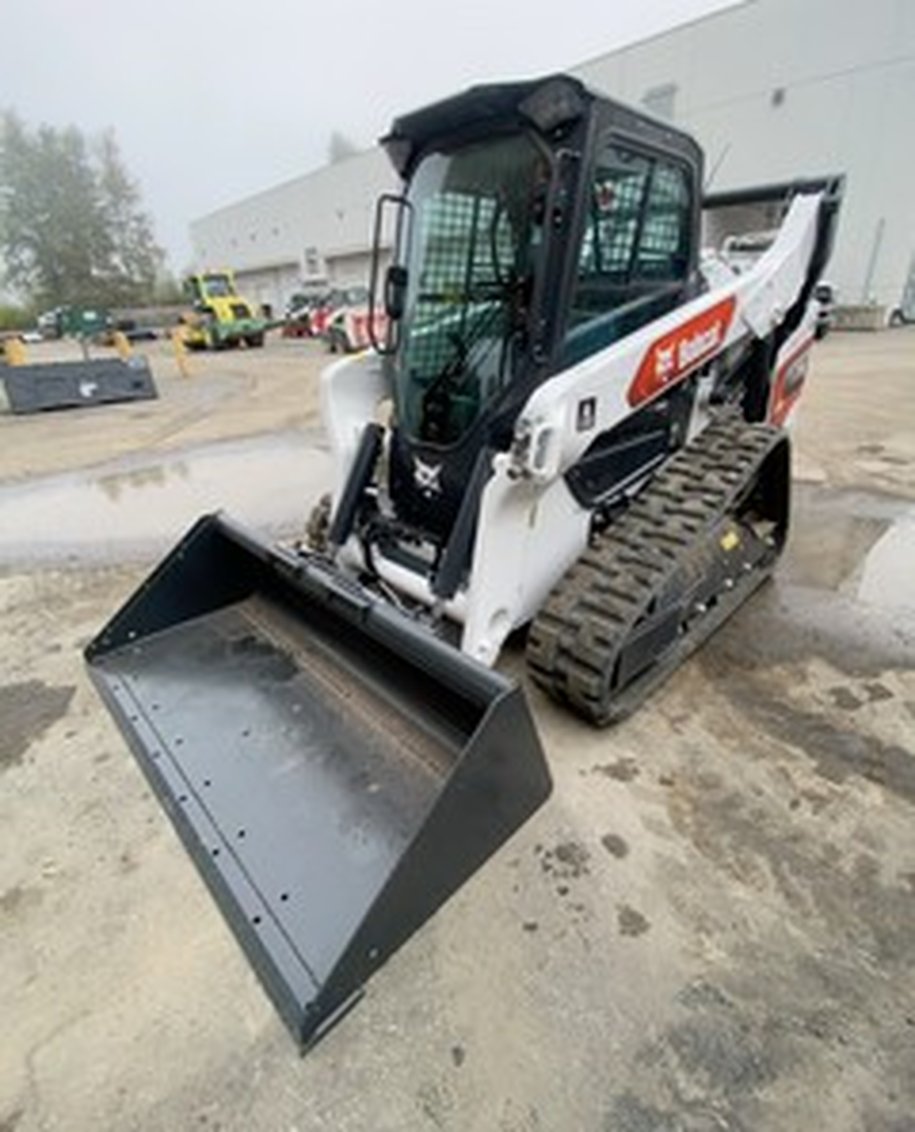 2025 Bobcat T76 Compact Track Loader 