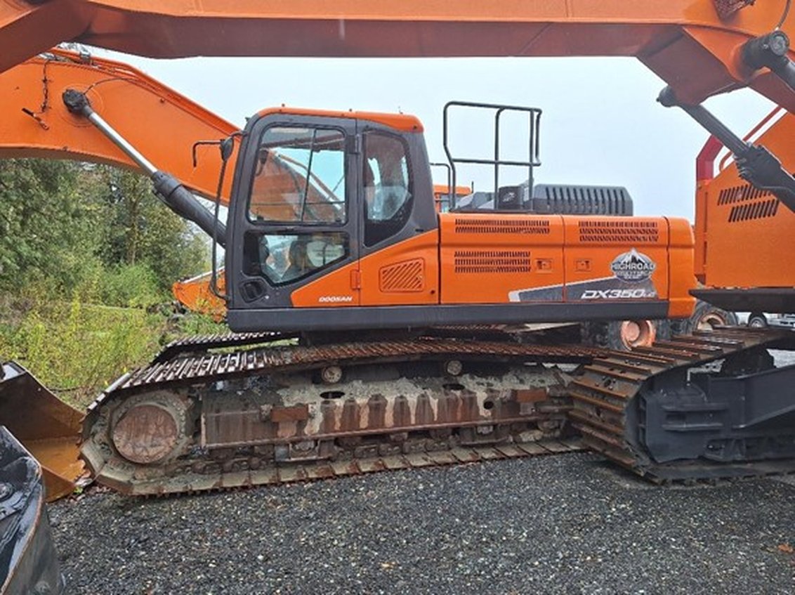 2018 Doosan DX350LC 
