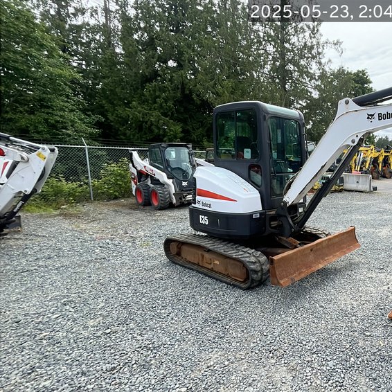 2011 Bobcat E35 Mini Excavator 