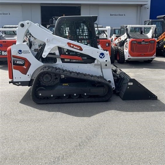 2025 Bobcat T650 Compact Track Loader 