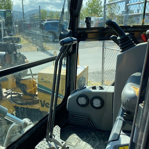2015 Bobcat E20 Mini Excavator 