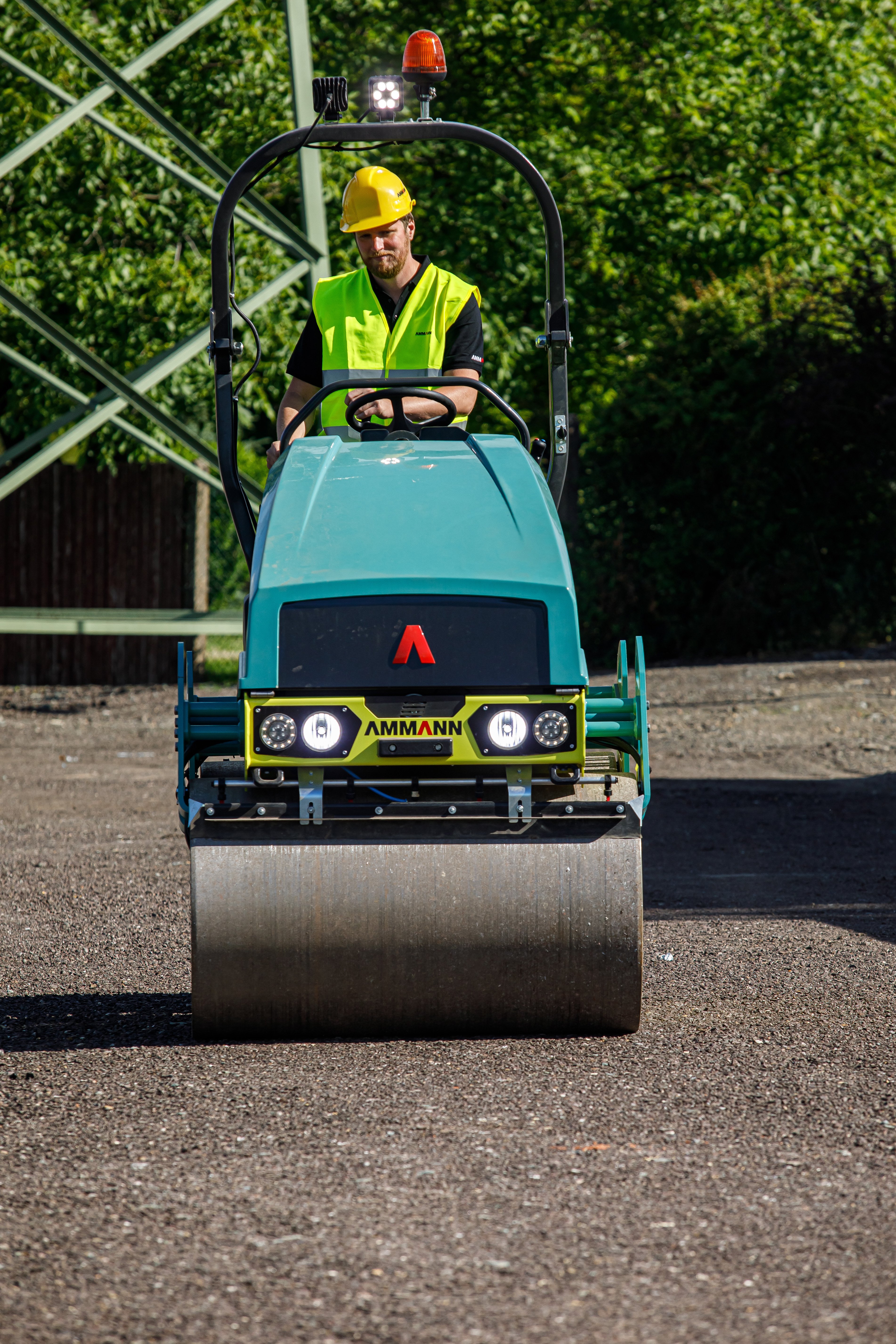 Ammann_eARX 26-2_fully electric drive_Light Tandem Roller_1