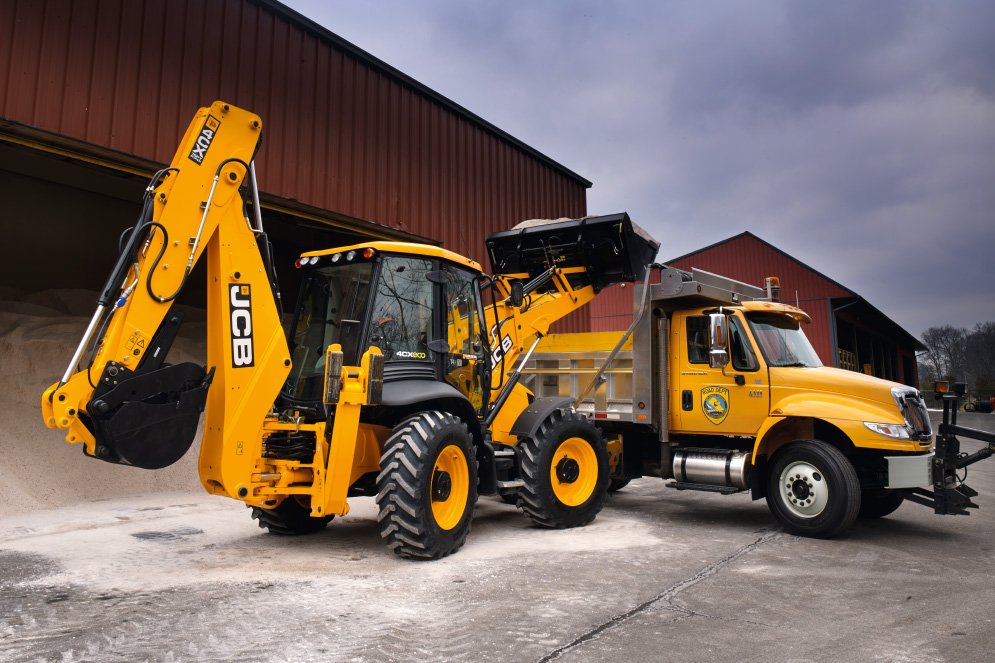 Load Up the Savings: 0% Financing on Select JCB Backhoe Loaders