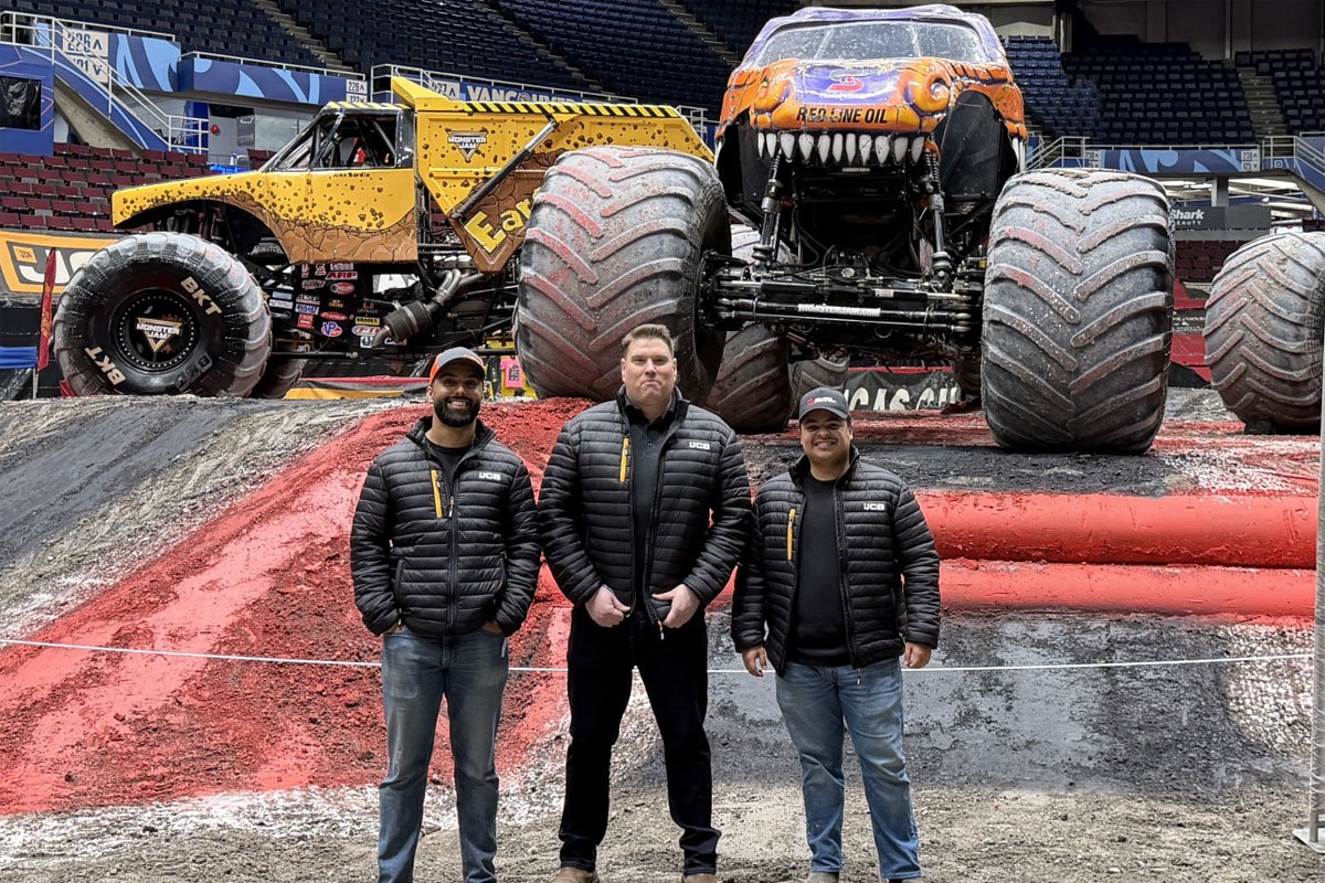 JCB at MonsterJam 2026 02