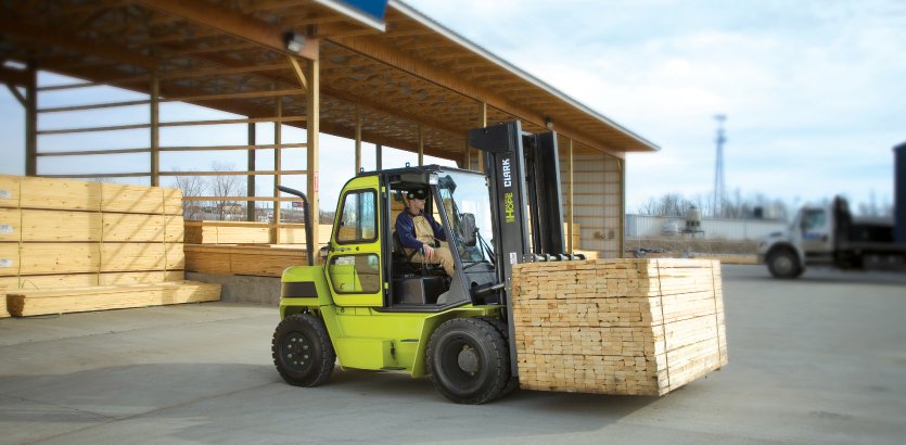 When and How to Rent a Forklift?