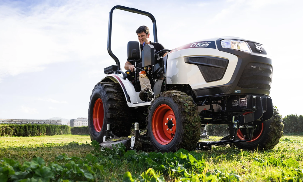 Compact Tractor