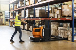 A Guide to Electric pallet Jacks