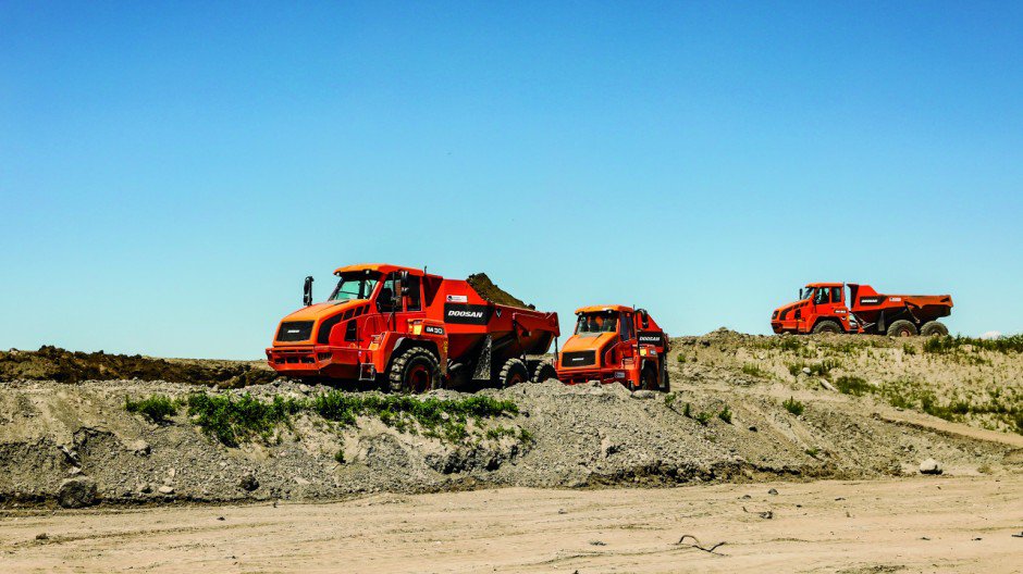 Challenges solved by using Develon DA30-5 articulated trucks to keep major projects on schedule Challenges solved by using Develon DA30-5 articulated trucks to keep major projects on schedule
