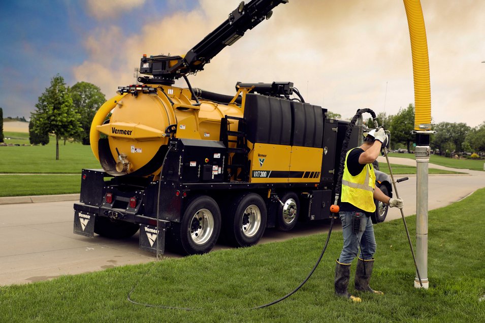 What's the Best Vacuum Excavator Solution for You, Truck or Trailer?