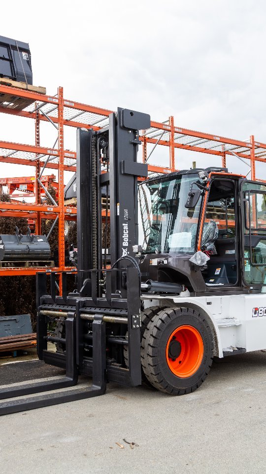 Did you know Bobcat makes forklifts? Contact our teams to learn more! #westerraequipment #bobcatforklifts #materialhandlingequipment